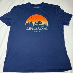 Life Is Good Tee Mens Size Large Cotton Tie Blue USA Buffalo Cotton Sunset